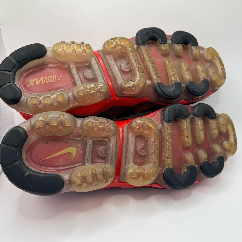 NIKE AIR VAPOR MAX PLUS “Stained Glass” Men’s Size 12 Black‎ Red Sneakers